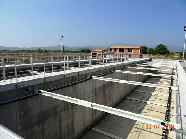 2016-07-30_Settling-Tank_Completed