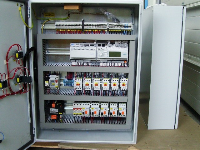 SAMSUNG DIGITAL CAMERA